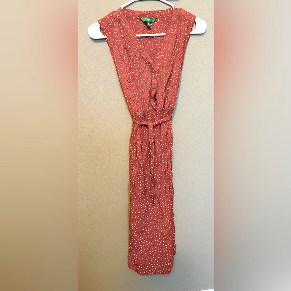 NWOT DIP Brand Sleeveless Dress in Women’s 8